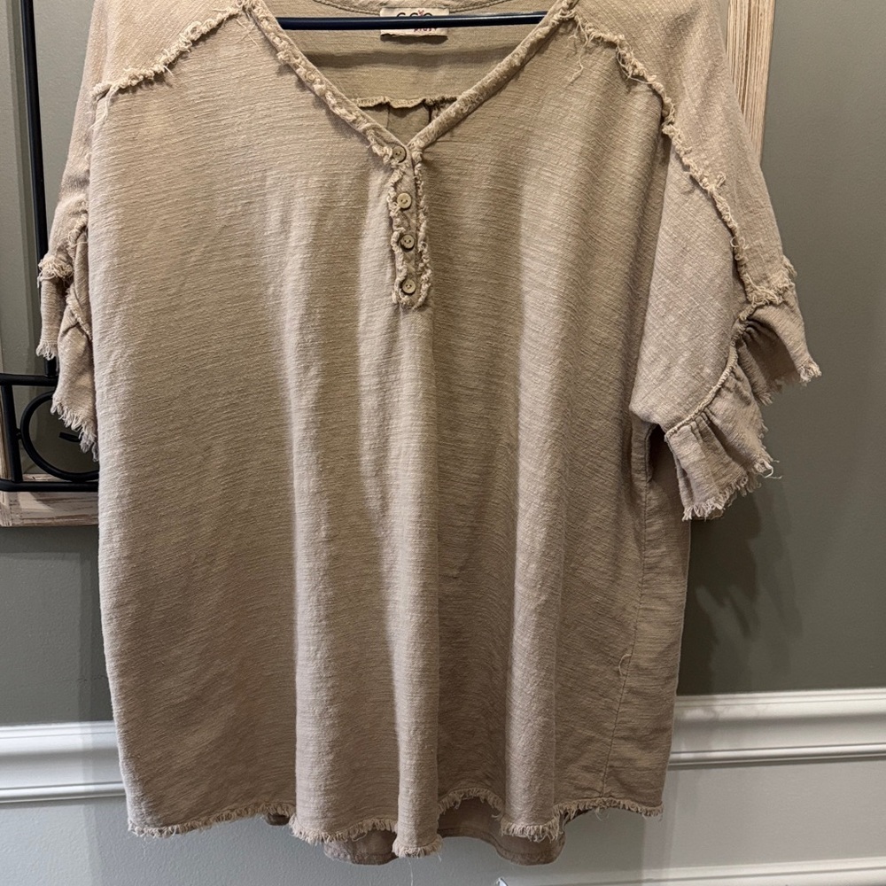 GiGiO Casual Tan Frayed Hem Women's plus Top XL cotton